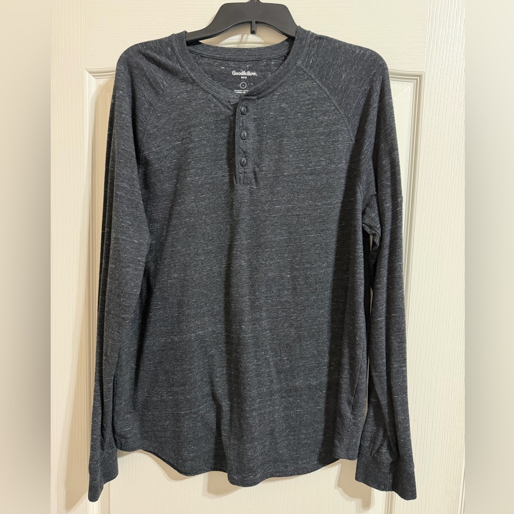 Men’s Goodfellow & Co Charcoal Long Sleeve Henley